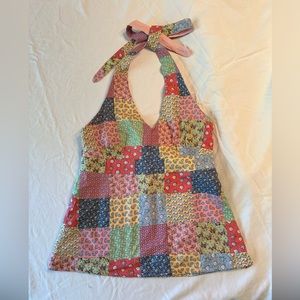Vineyard Vines beach theme patchwork halter top, side zip, tie top.